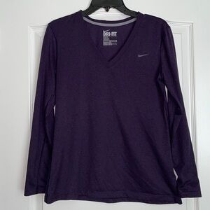 Women’s Nike Long Sleeve Dri Fit Workout Top Deep Purple Size Medium